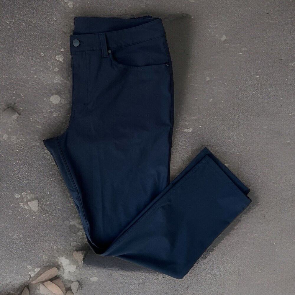 Lululemon ABC Pants 34 Black Athleisure Casual Workwear Sportswear Commission